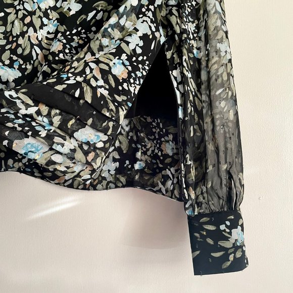 WHBM Floral Metallic Sheer Print Blouse Sz 2 Balloon Sleeve V Lined Black/Blue - Picture 11 of 16